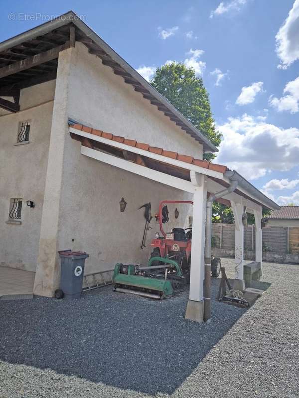 Maison à SAINT-DIDIER-SUR-CHALARONNE