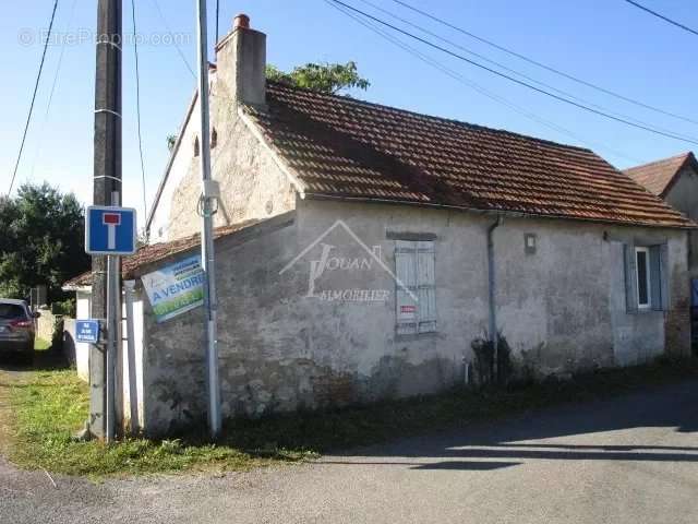 Maison à VARENNES-SUR-ALLIER