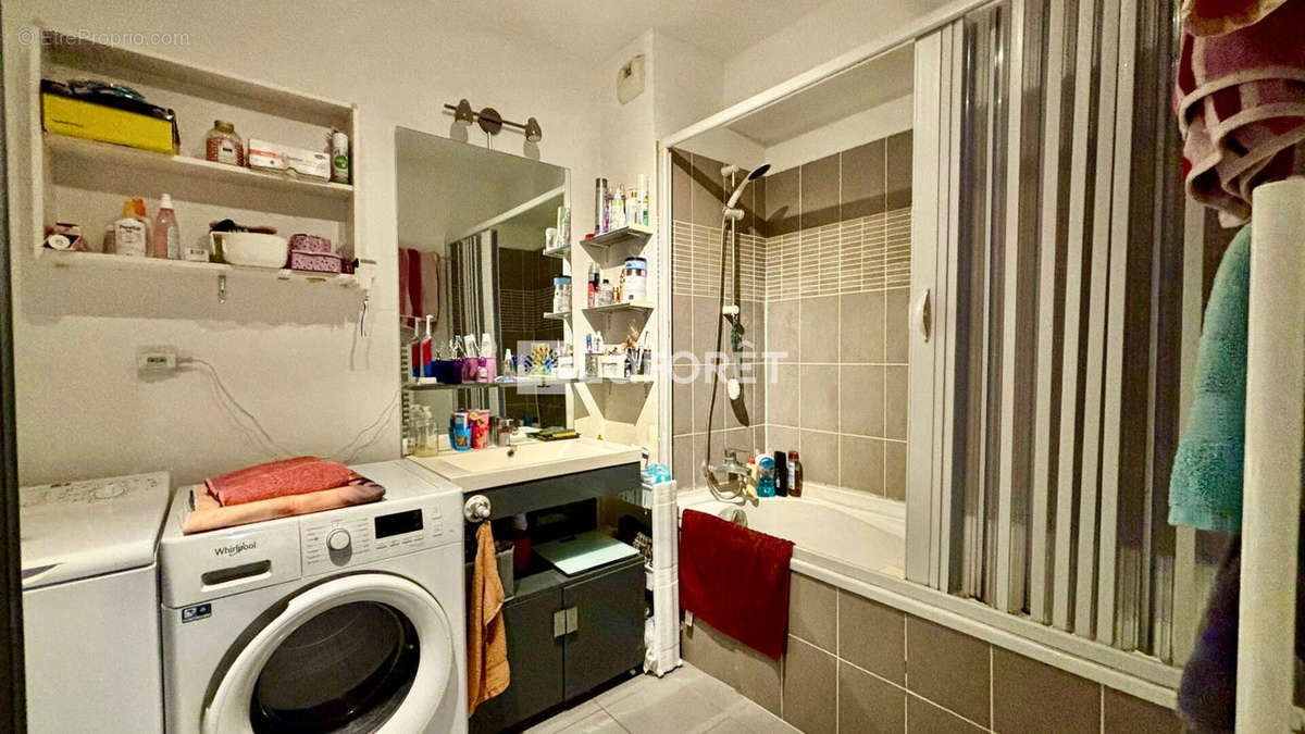 Appartement à MARSEILLE-2E