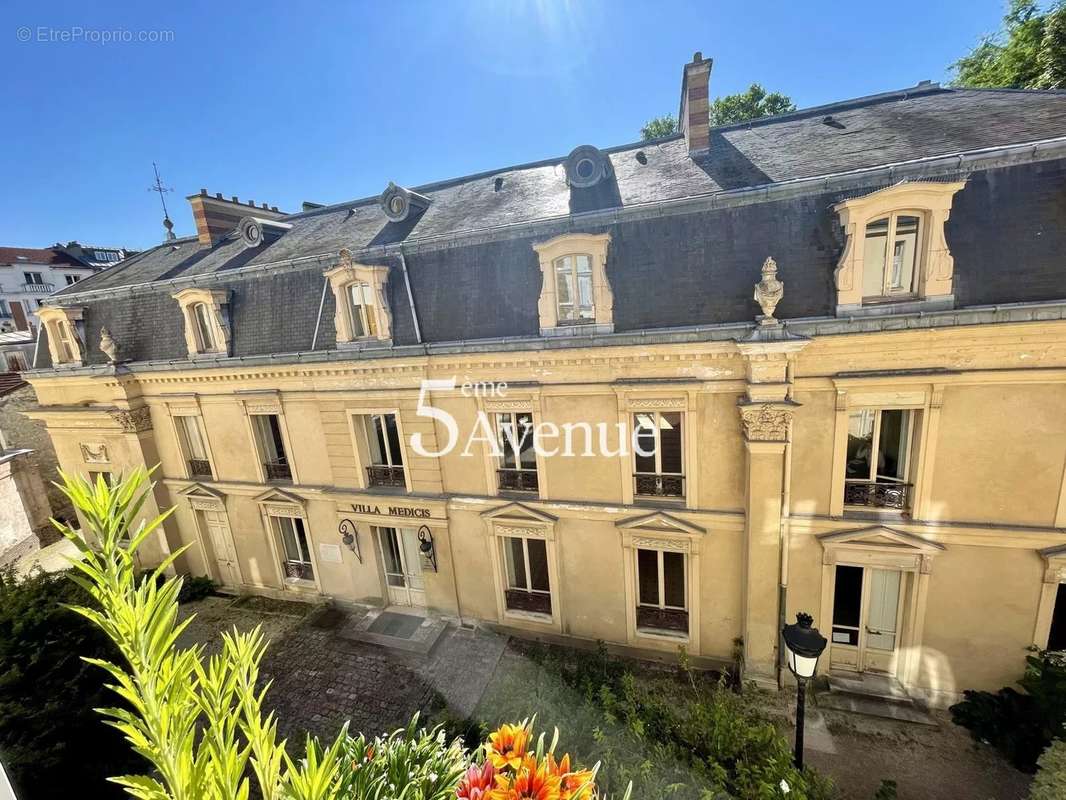 Appartement à SAINT-MAUR-DES-FOSSES