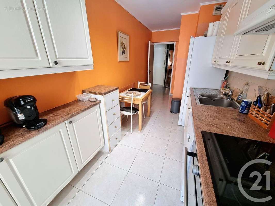 Appartement à LE CANNET