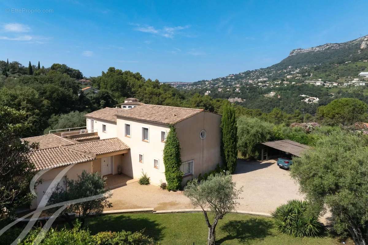 Maison à SAINT-JEANNET