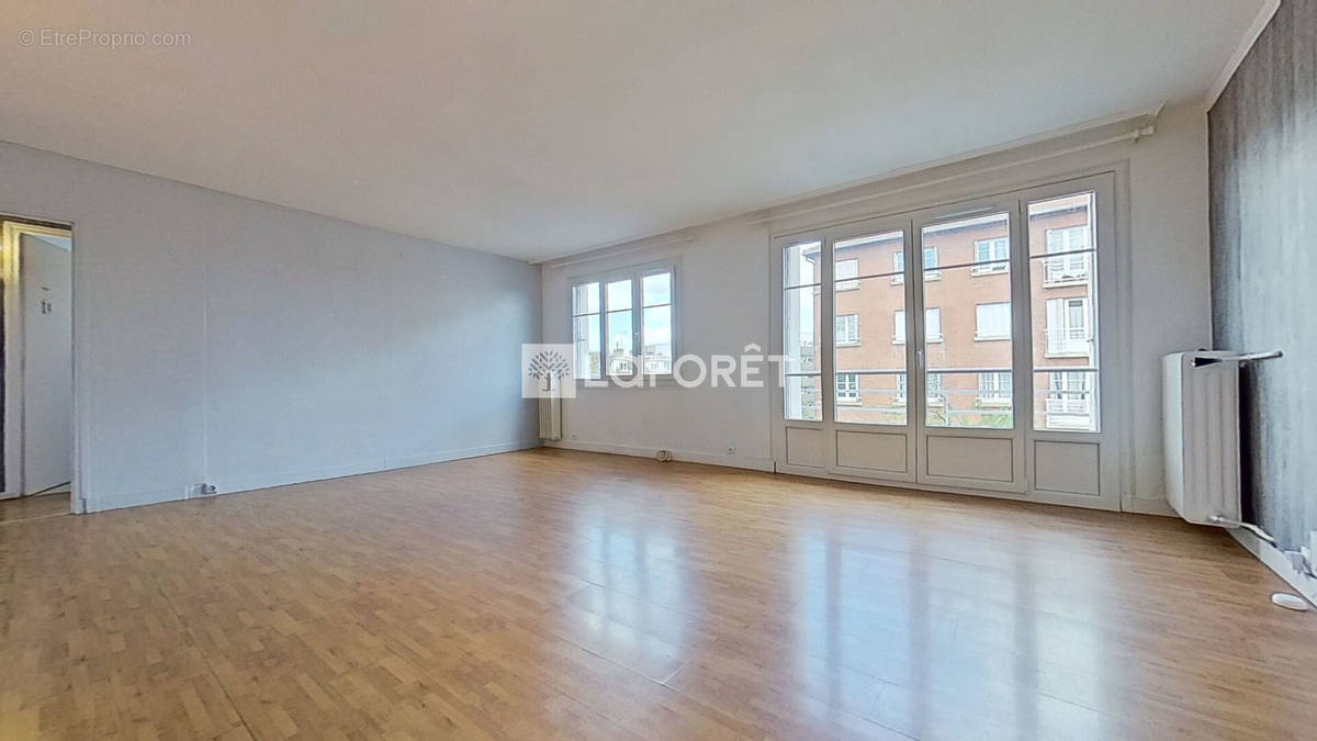 Appartement à NOISY-LE-SEC