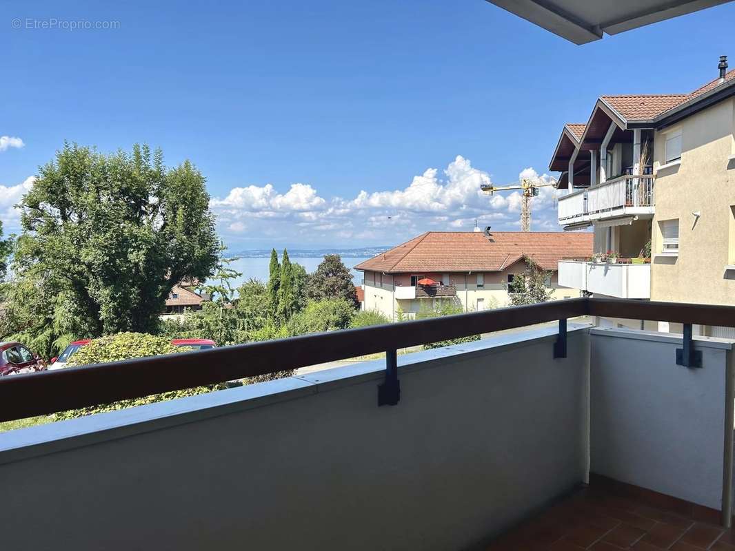 Appartement à EVIAN-LES-BAINS