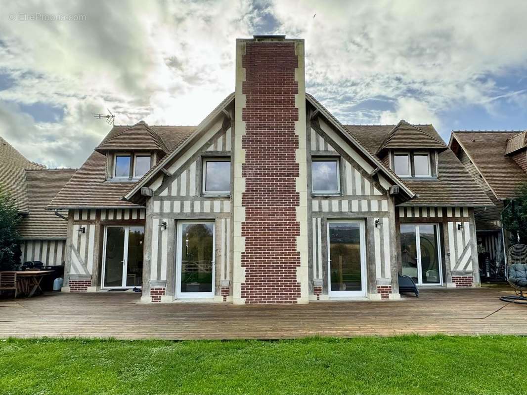 FACADE MAISON - Maison à DEAUVILLE