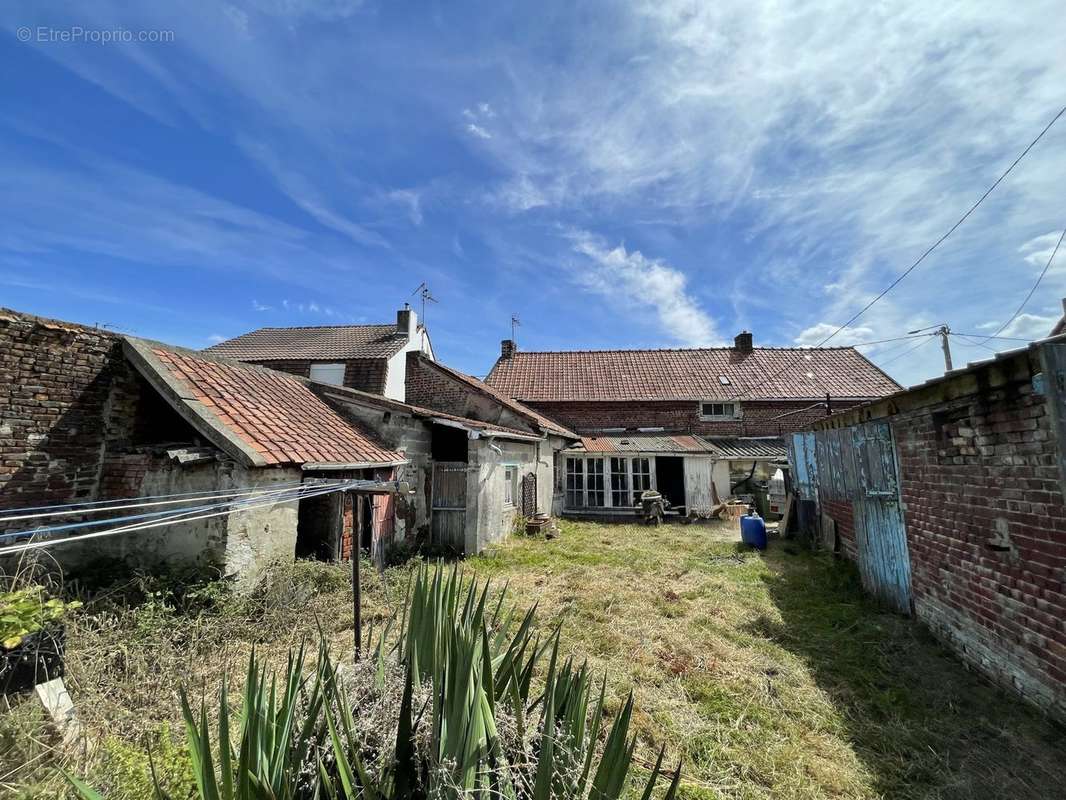 Maison à LOZINGHEM