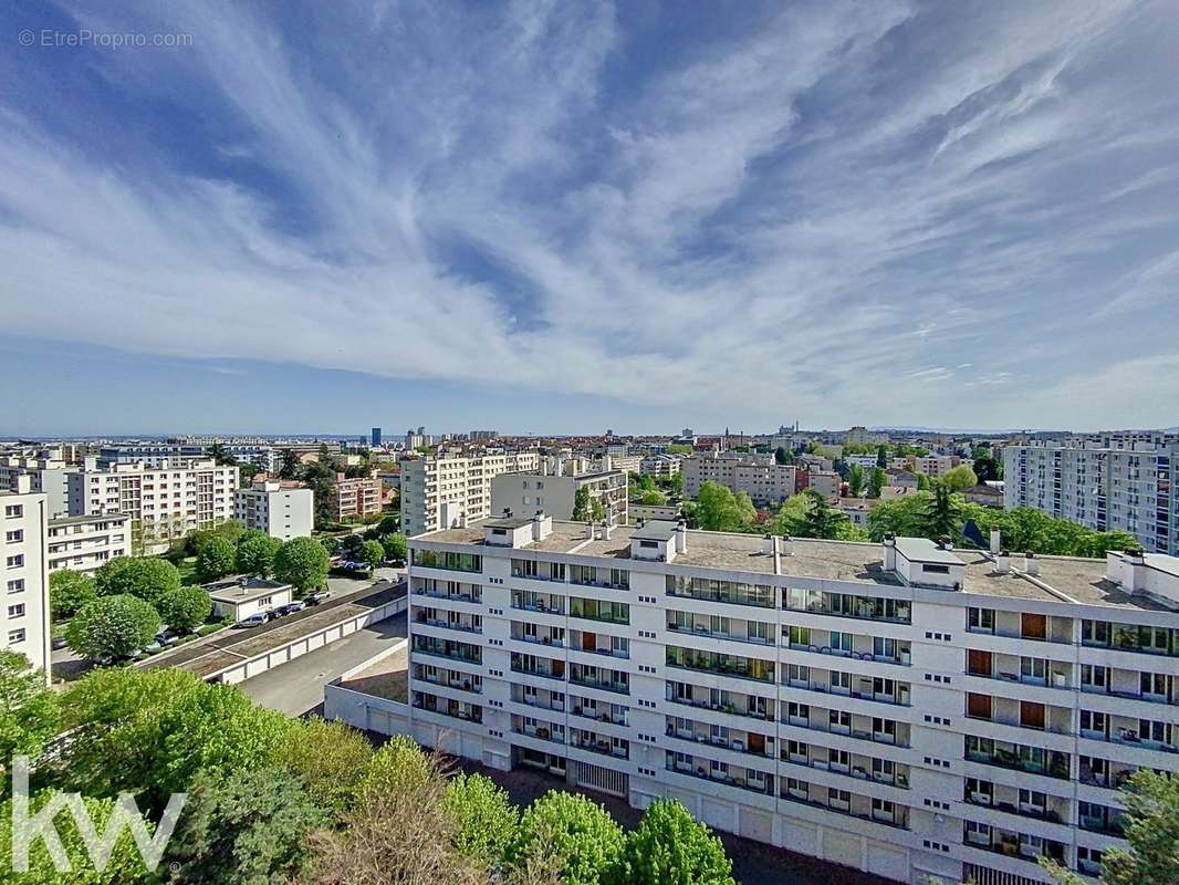 Appartement à CALUIRE-ET-CUIRE