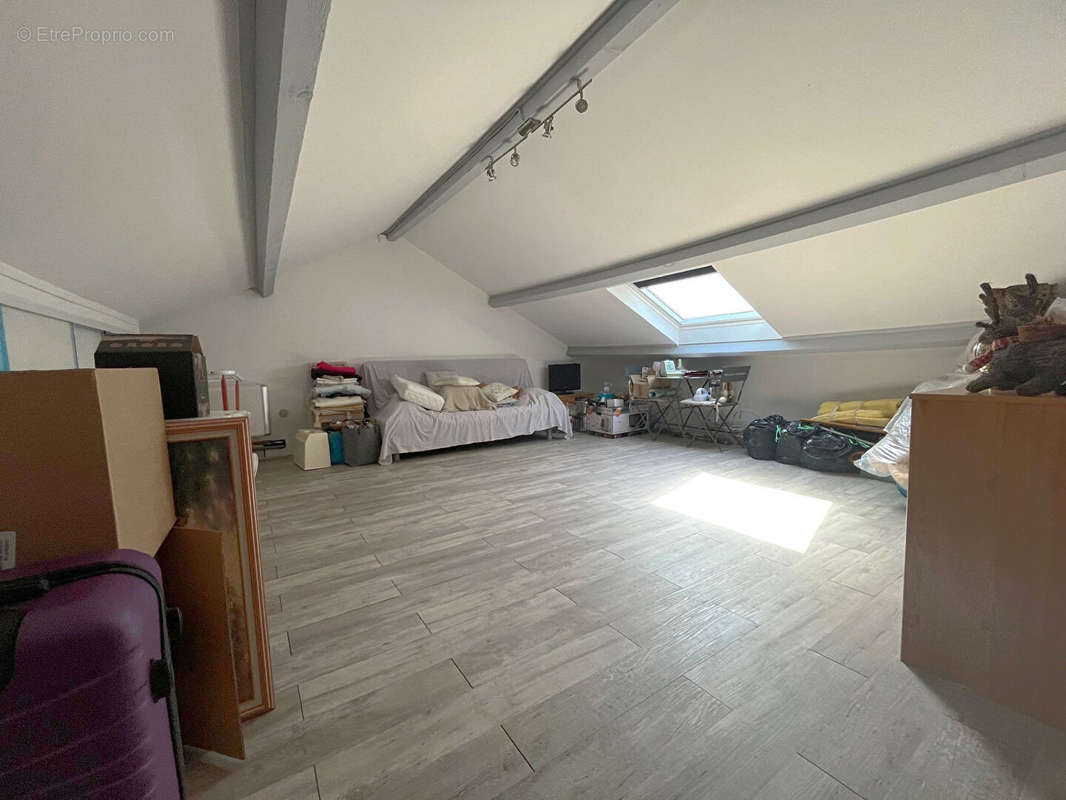 Appartement à MARSEILLE-10E