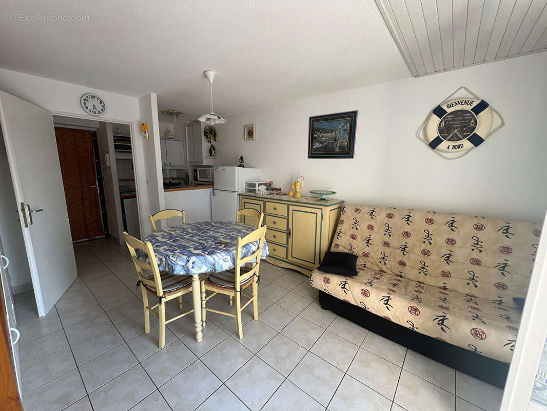 Appartement à FOURAS