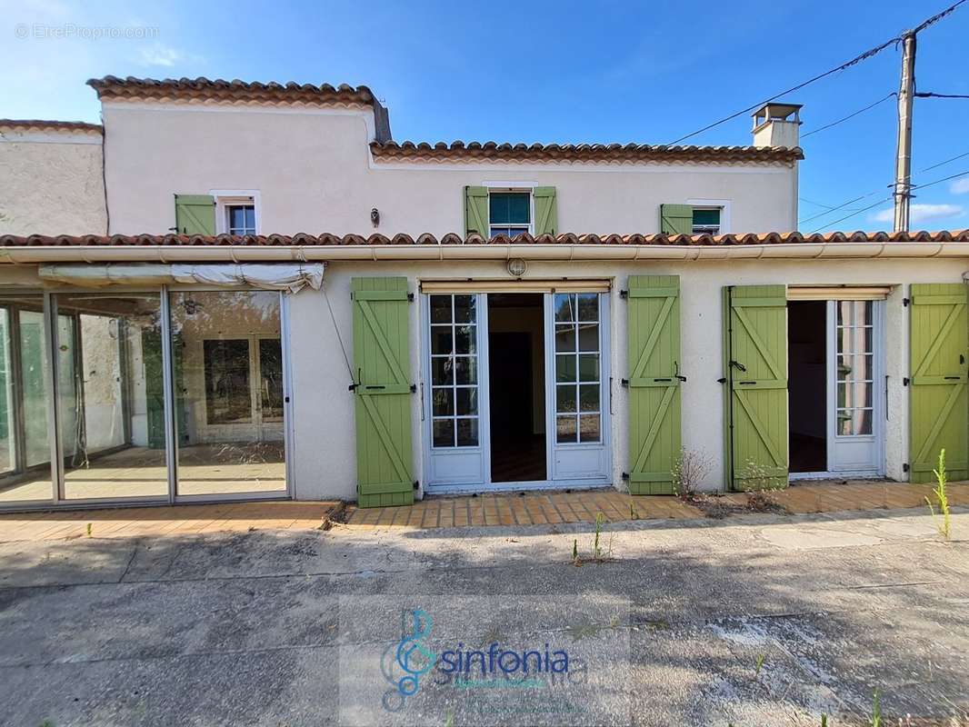 Maison à UZES