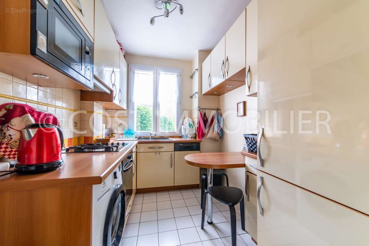 Appartement à COLOMBES