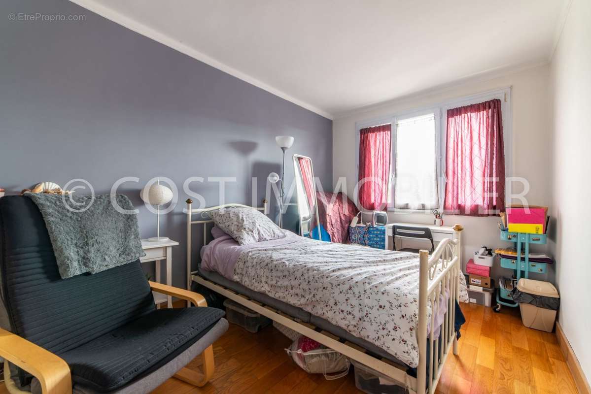 Appartement à COLOMBES