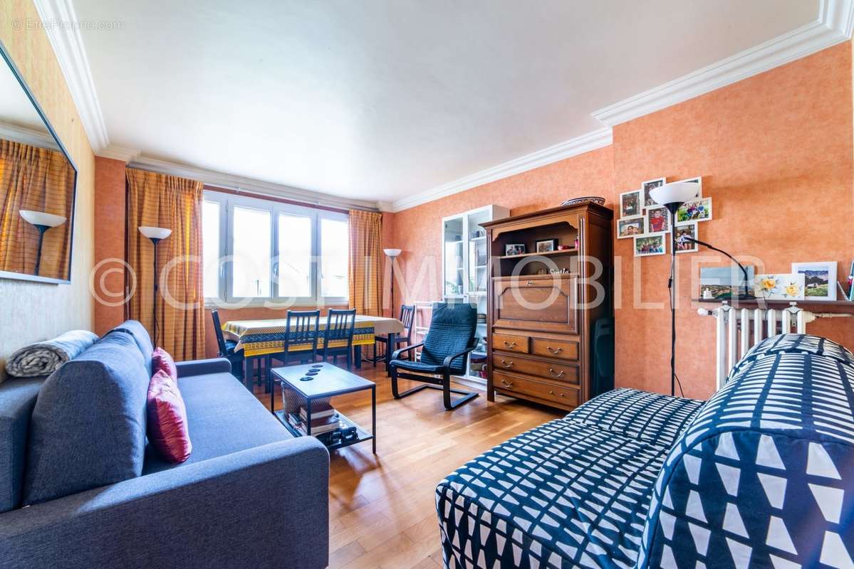 Appartement à COLOMBES