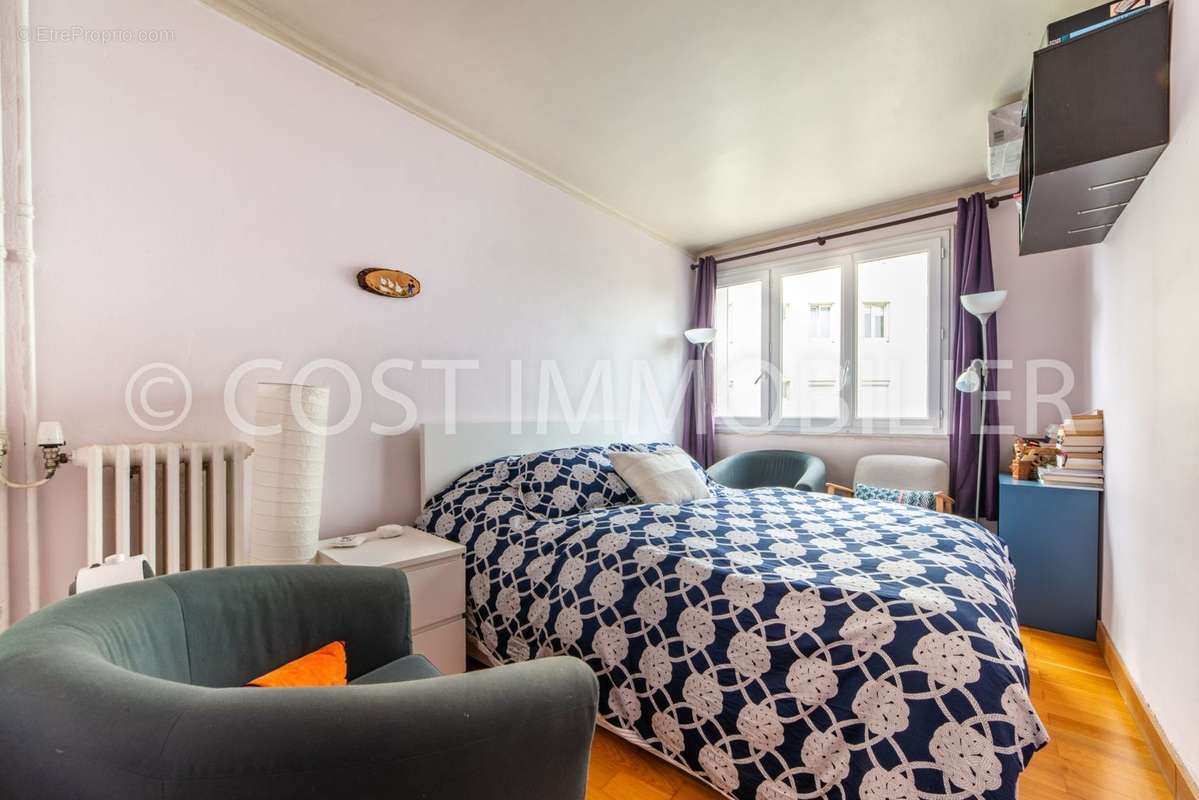 Appartement à COLOMBES