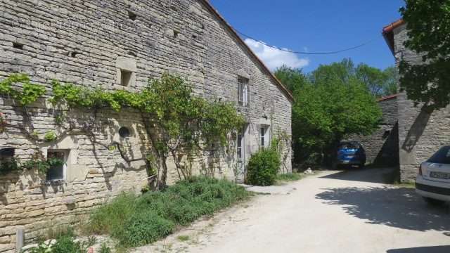 Maison à TUSSON