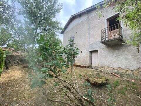 Maison à SEISSAN