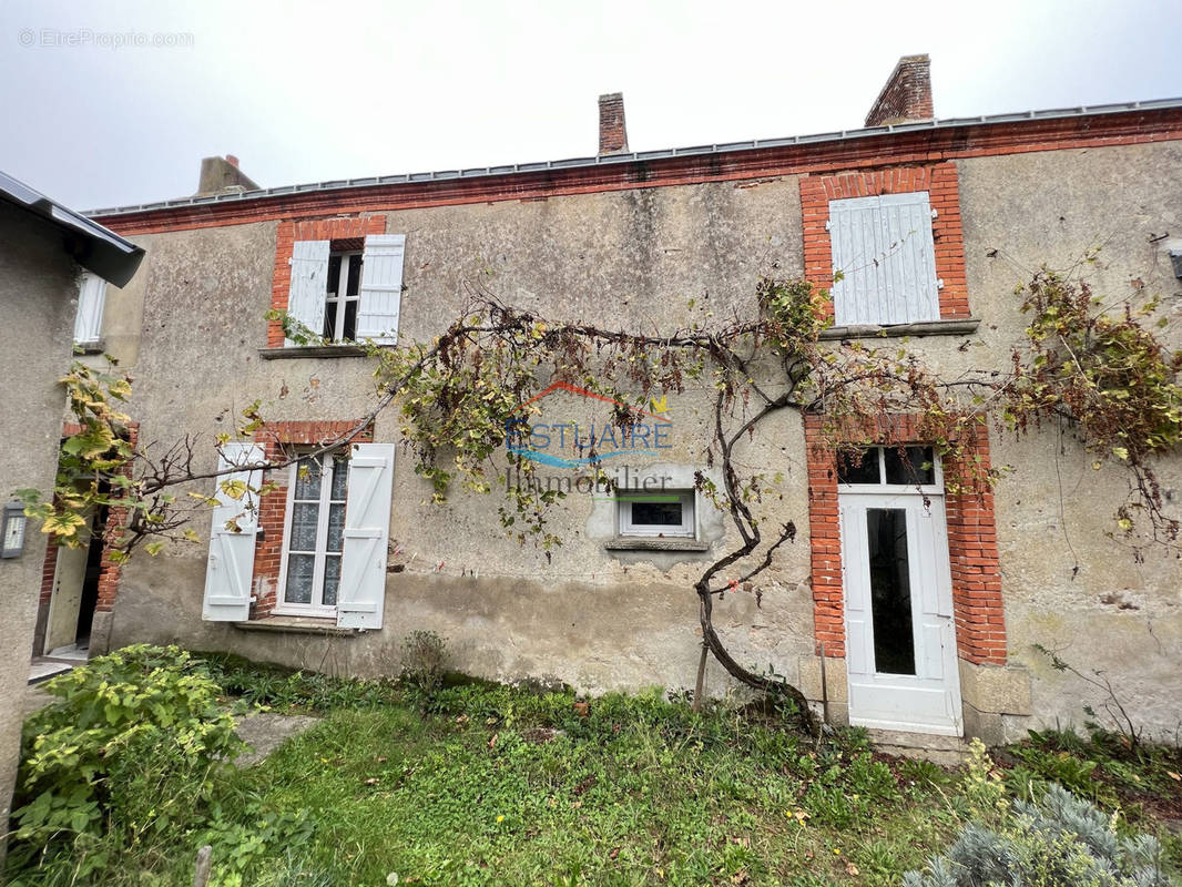 Maison à CORDEMAIS