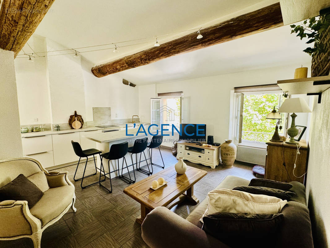 Appartement à HYERES