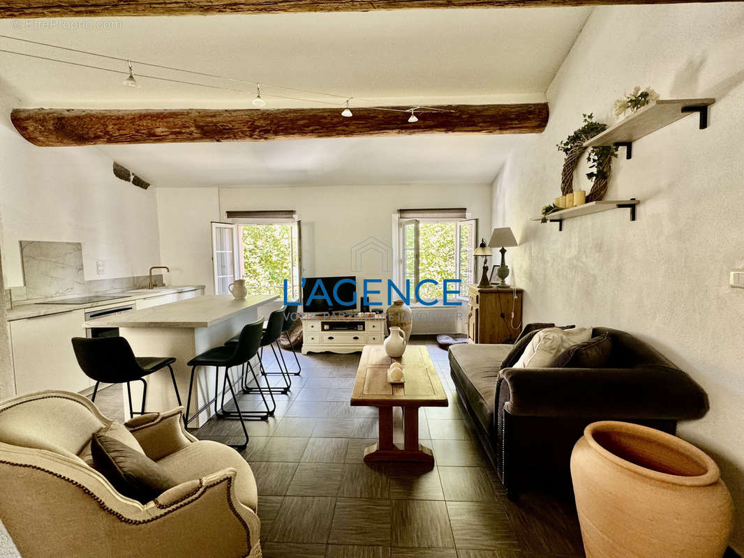 Appartement à HYERES