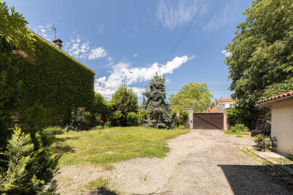 Maison à LYON-3E