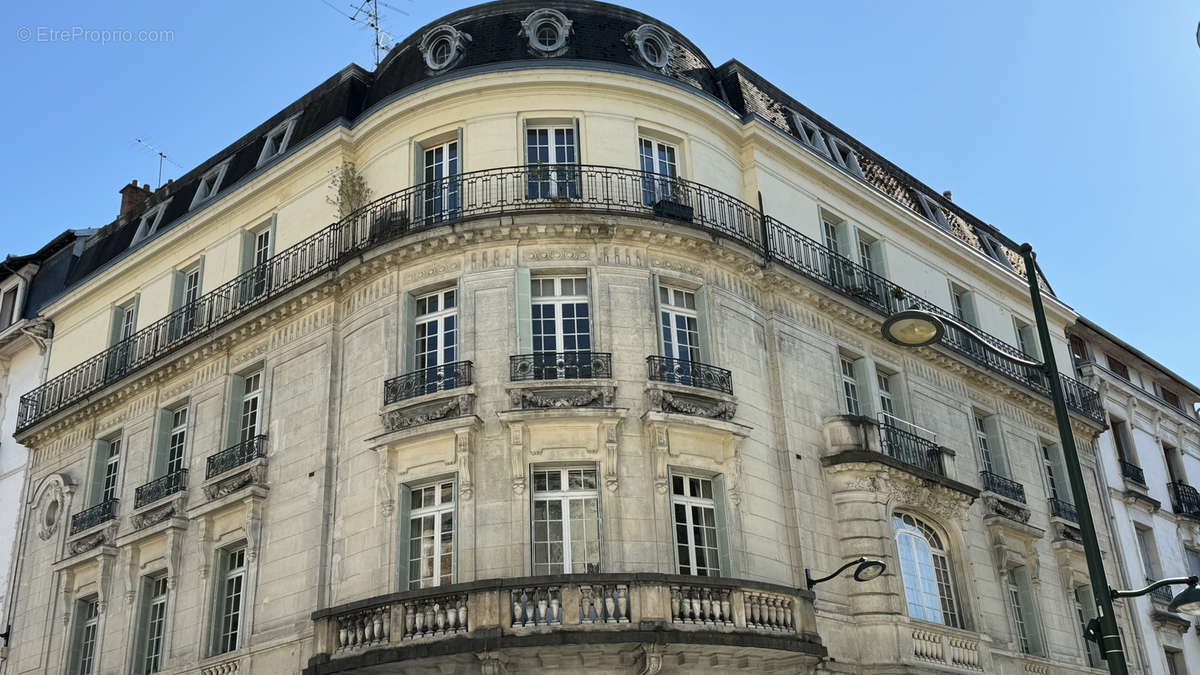 Appartement à AIX-LES-BAINS