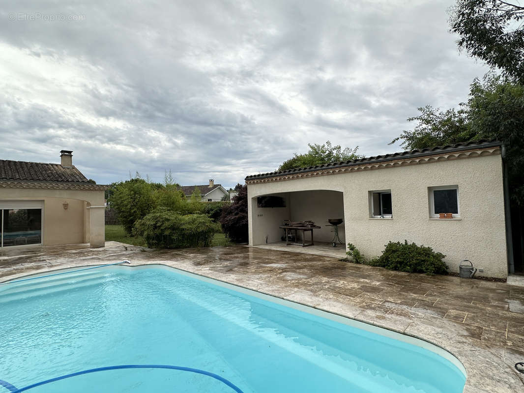 Maison à LE PIAN-MEDOC