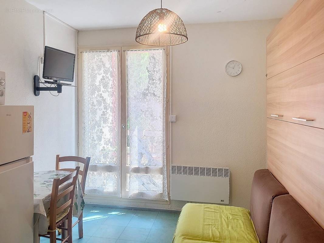 Appartement à LAMALOU-LES-BAINS