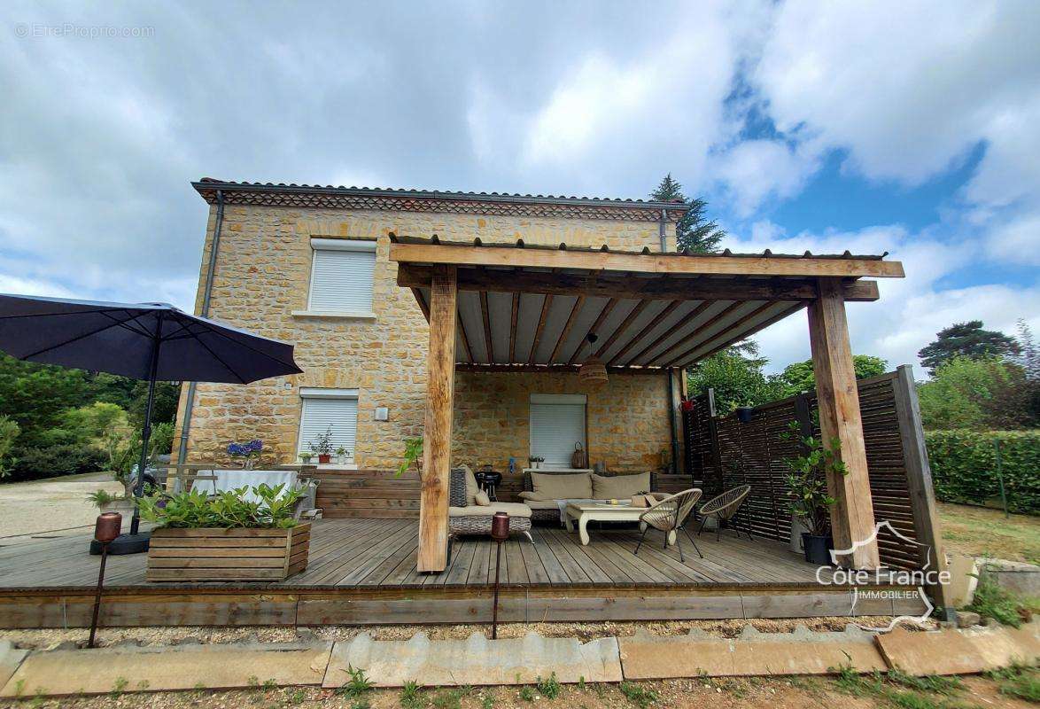 Maison à SARLAT-LA-CANEDA