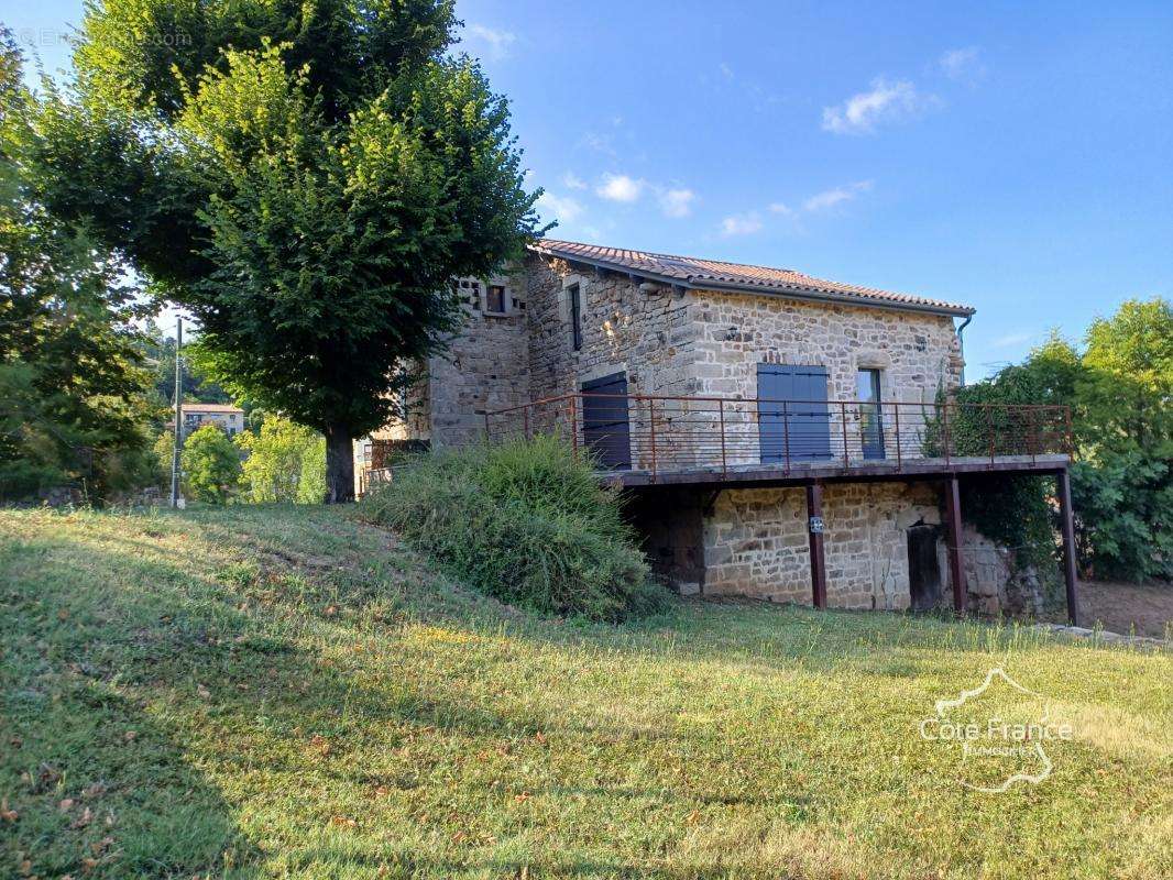 Maison à MERCUER