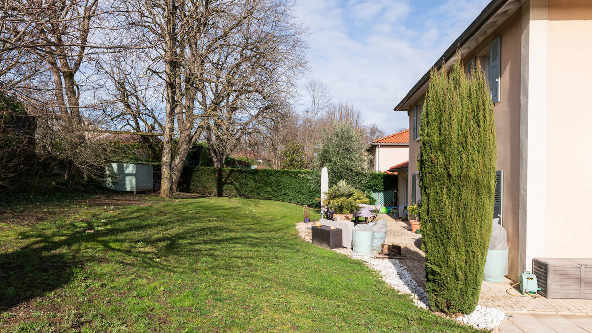 Maison à SAINTE-FOY-LES-LYON