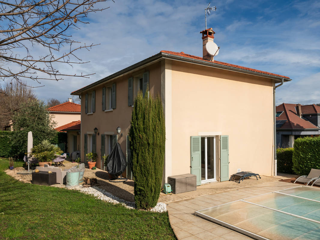 Maison à SAINTE-FOY-LES-LYON