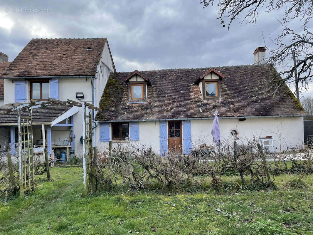 Maison à ANNAY