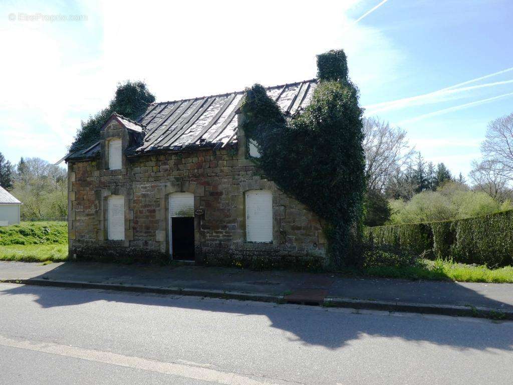 Maison à LANGOELAN