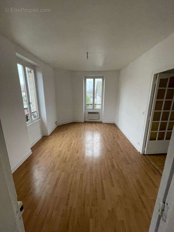 Appartement à PERSAN