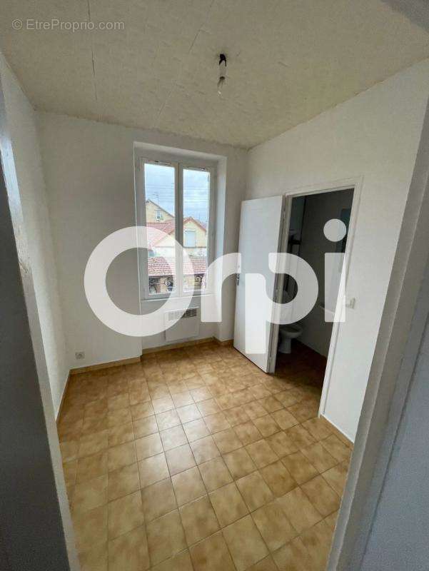 Appartement à PERSAN