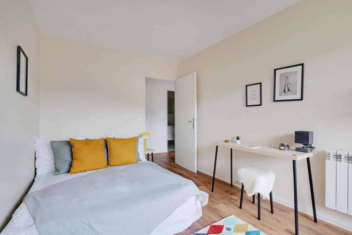 Appartement à PARIS-19E