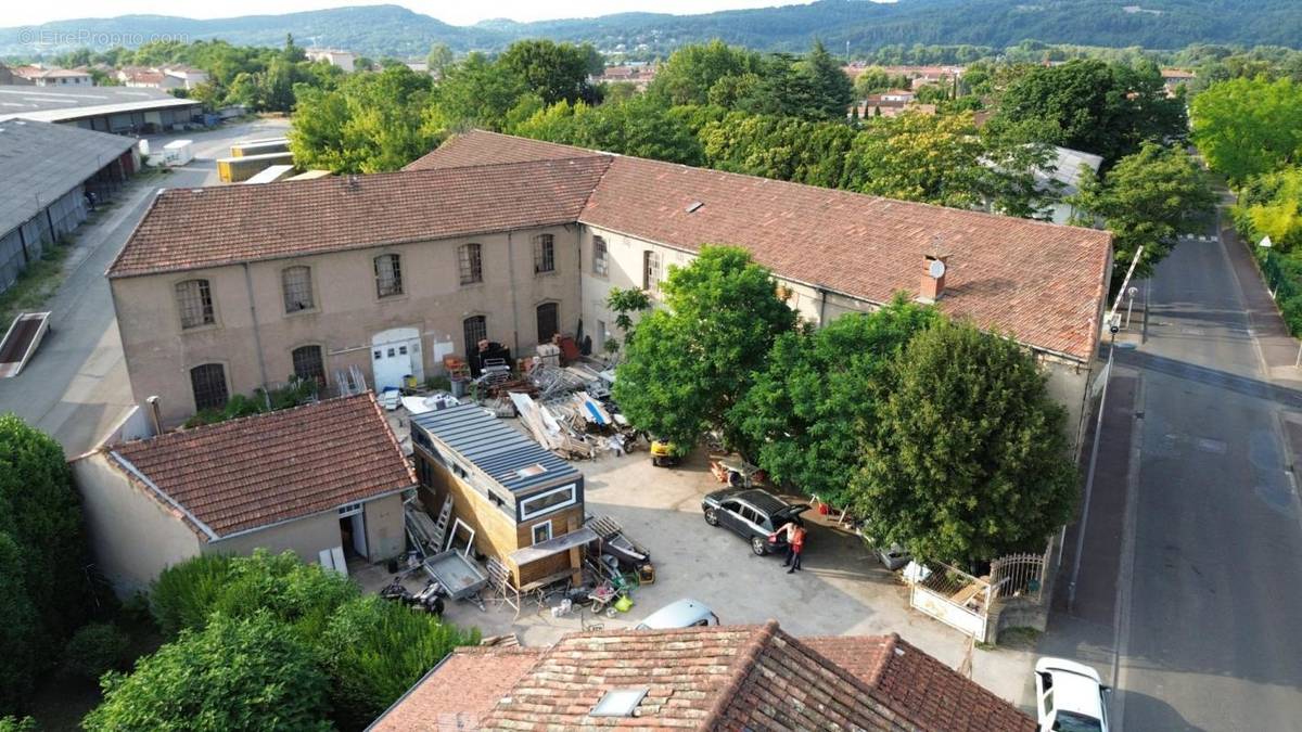 Appartement à AUSSILLON