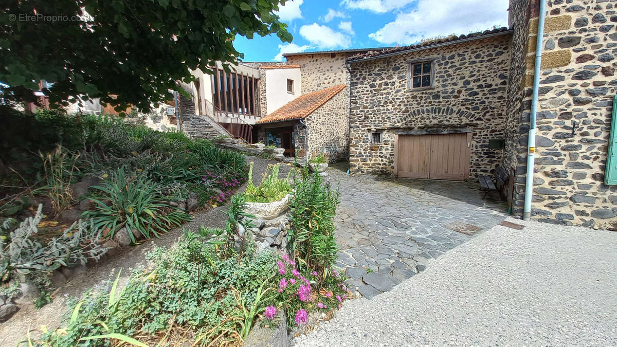 Maison à CHILHAC