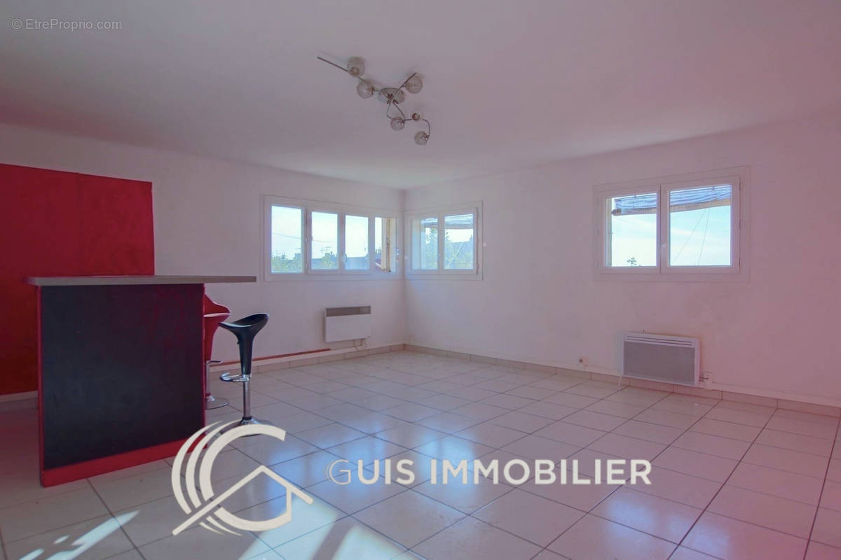 Appartement à MARSEILLE-12E