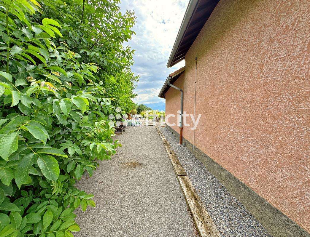 Maison à CHORGES