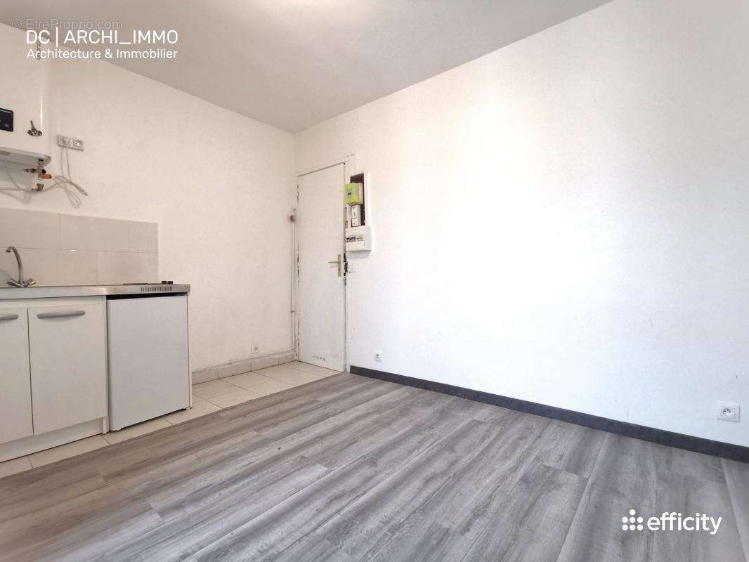 Appartement à PARIS-11E