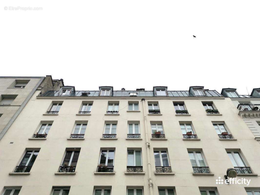 Appartement à PARIS-11E