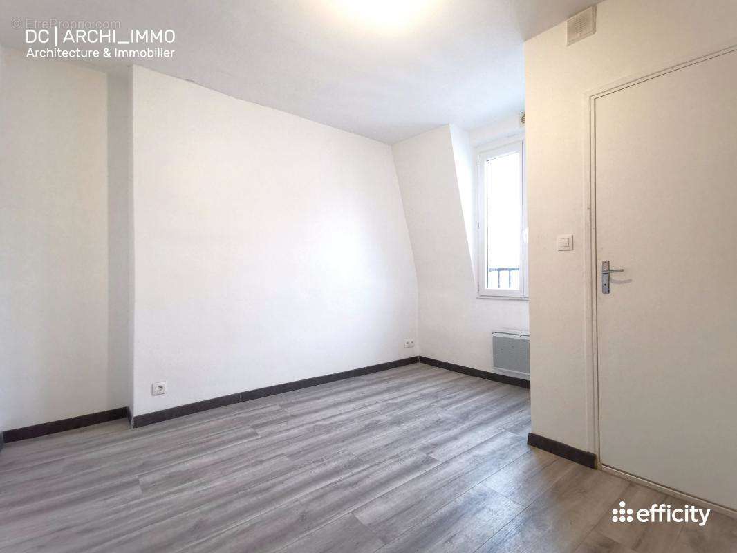 Appartement à PARIS-11E