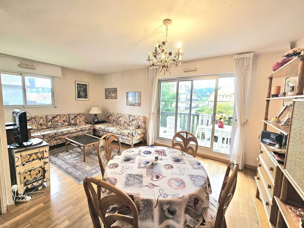 Appartement à DEAUVILLE