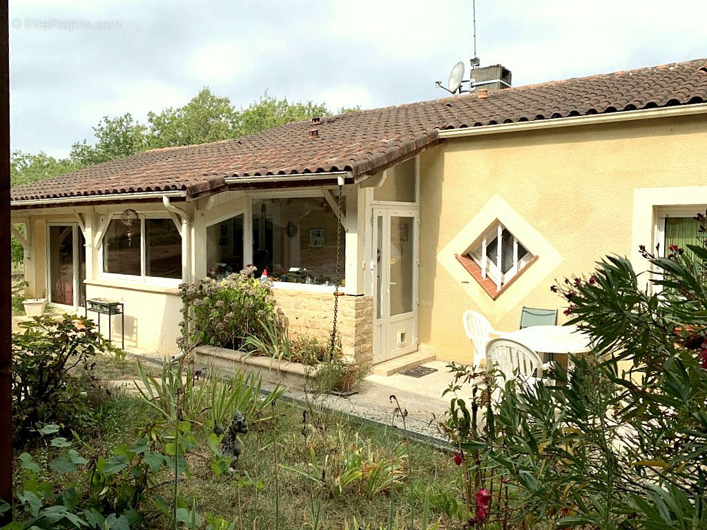 Maison à CAHORS