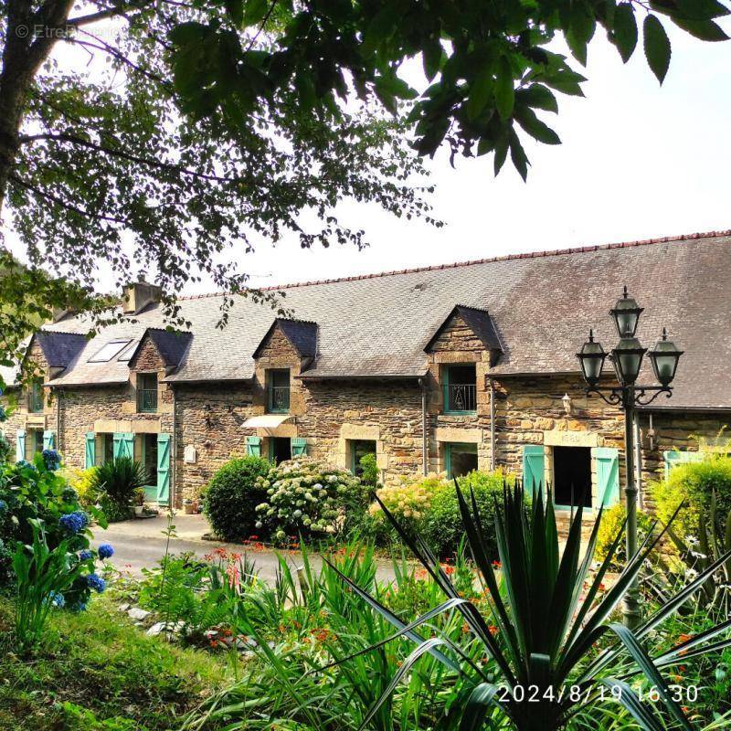 Maison à PLUMELEC