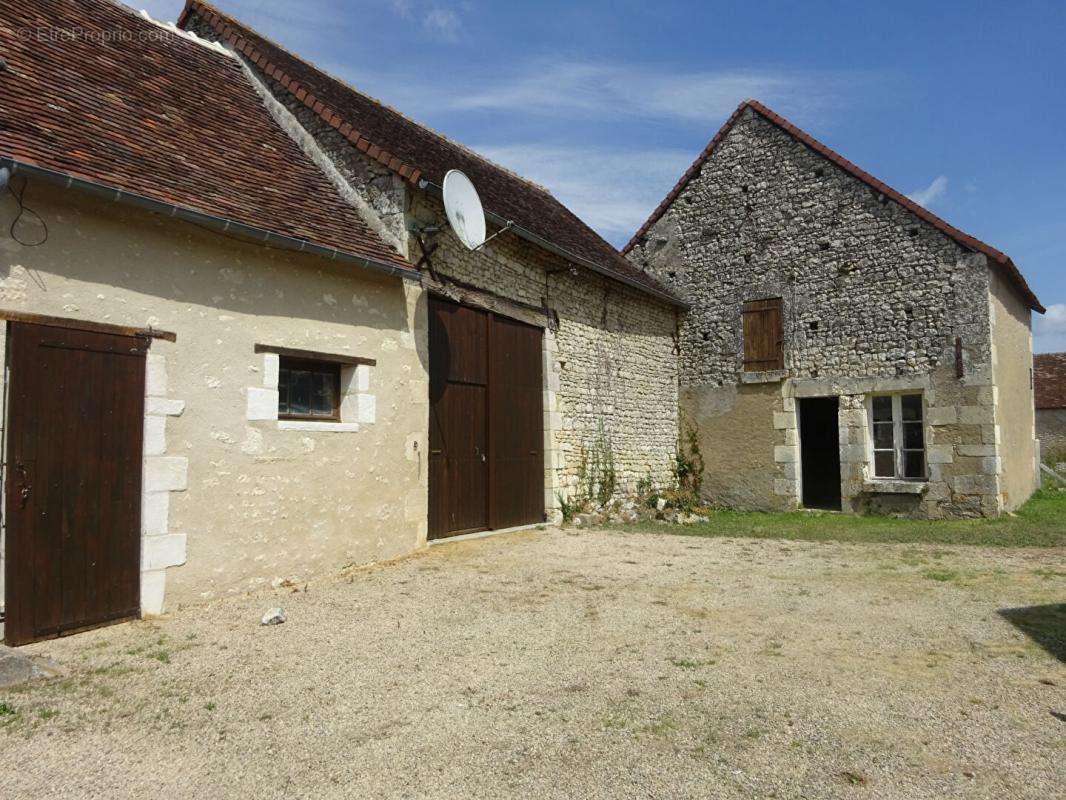 Maison à ANGLES-SUR-L&#039;ANGLIN