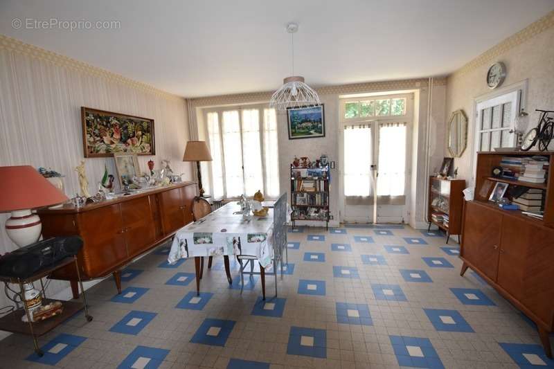 Appartement à DIGOIN