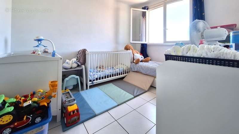 Appartement à MARSEILLE-13E