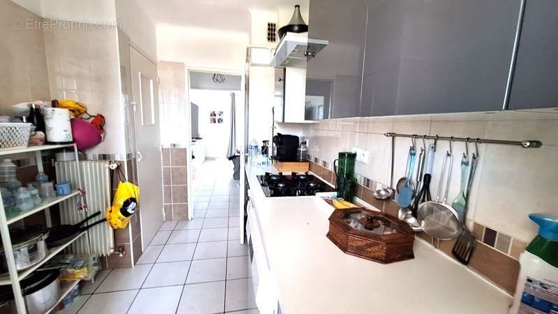 Appartement à MARSEILLE-13E